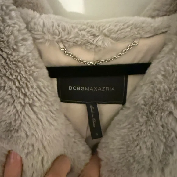 BCBGMAXAZRIA faux fur hooded coat - Picture 5 of 7